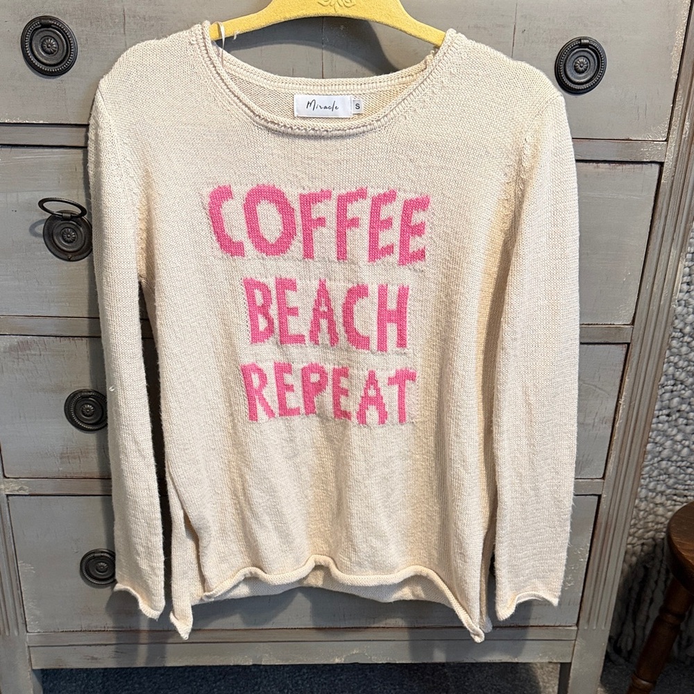 Miracle sweater - Coffee Beach Repeat
Light beige
